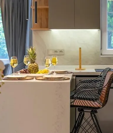 Merkezde Jakuzili Daire - Ocekhomes Meva *