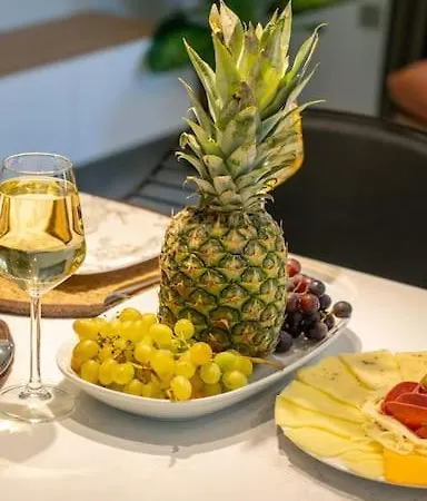 Merkezde Jakuzili Daire - Ocekhomes Meva * فتحية