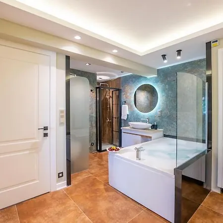 شقة Merkezde Jakuzili Daire - Ocekhomes Meva فتحية