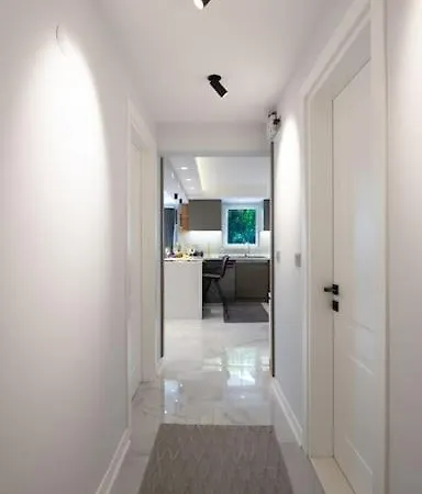 Merkezde Jakuzili Daire - Ocekhomes Meva شقة *