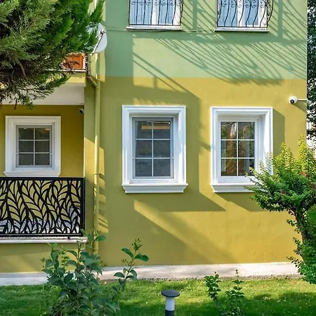 公寓 Merkezde Jakuzili Daire - Ocekhomes Meva